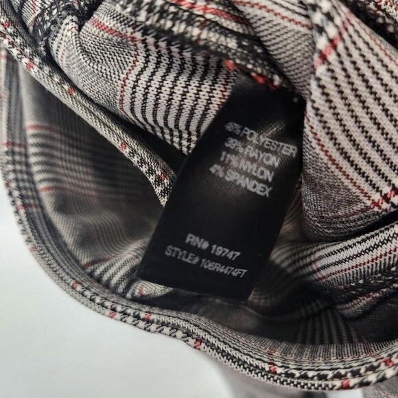 Fundamental Things Pull On Glen Plaid Cropped Pants in Black and White - Size‎ 6 - Picture 6 of 6